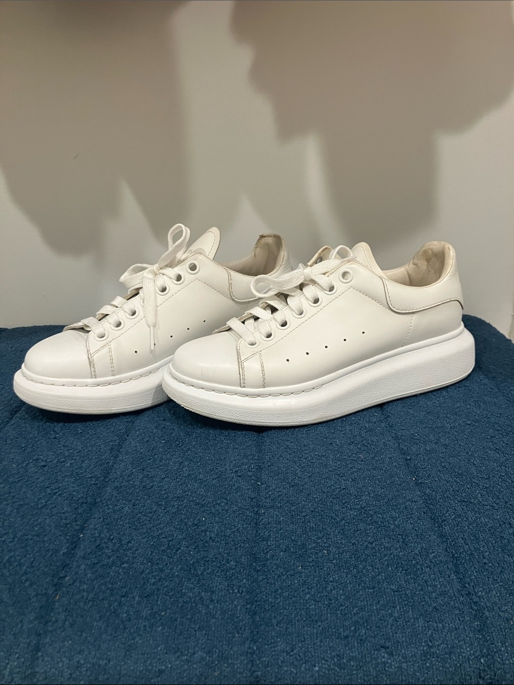 AUTHENTIC Alexander McQueen White Leather Platform Sneakers size 38